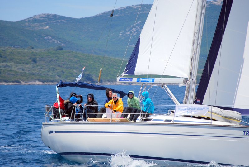 Team building na Jadrnici Jadranje za ekipe